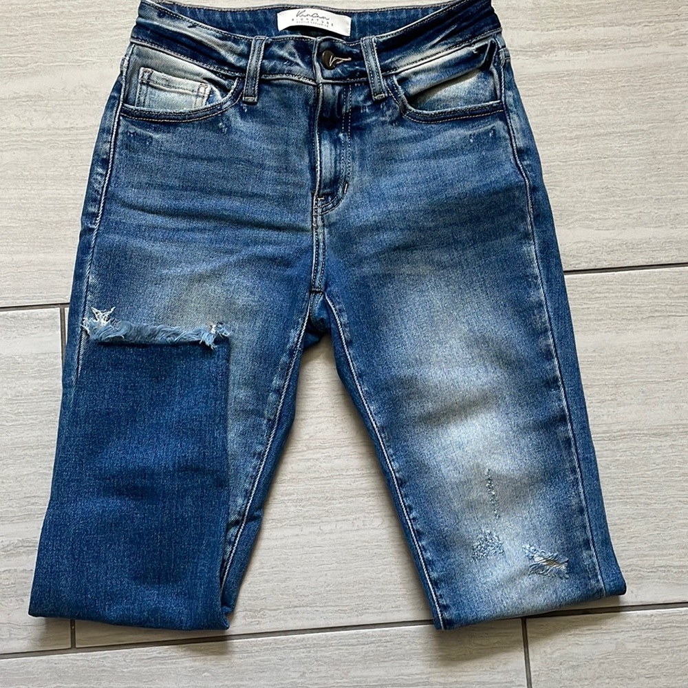 Kancan frayed skinny jeans size 26